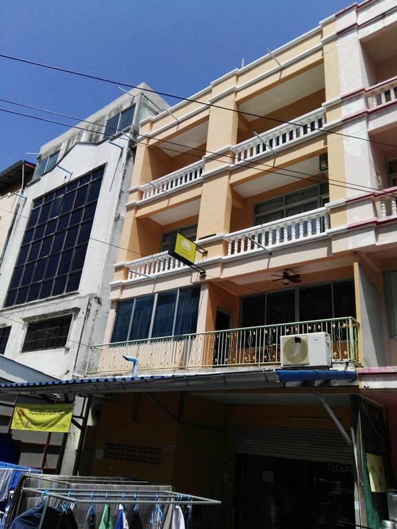 Jomtien Sunset Guesthouse Buitenkant foto
